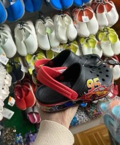 Alternative view of Crocs Pallets