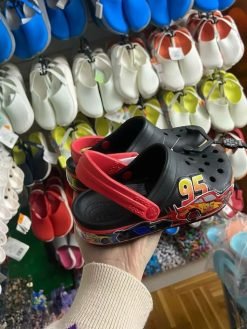Crocs Pallets - Image 2