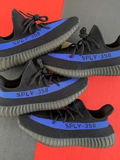 YEEZY SHOES PALLET - Image 2