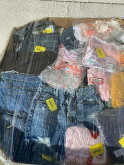 Kids clothes Pallets - Image 4