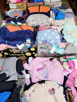 Kids clothes Pallets - Image 3