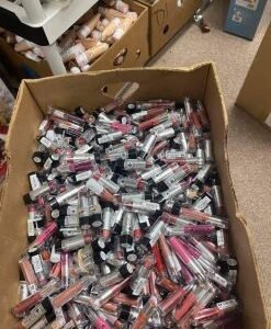 Alternative view of Cosmetic pallets