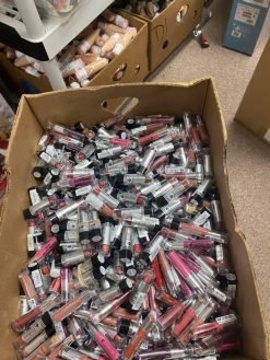 Cosmetic pallets - Image 2