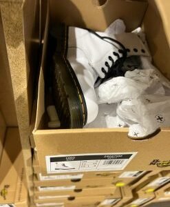Alternative view of DR. MARTENS BOOTS PALLETS