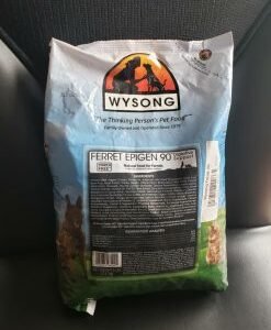 Alternative view of Dog Food pallet