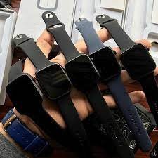 Alternative view of Apple Watch Series 8